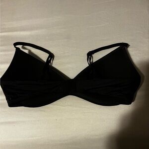 Black Skims Wireless Push Up Plunge Bra